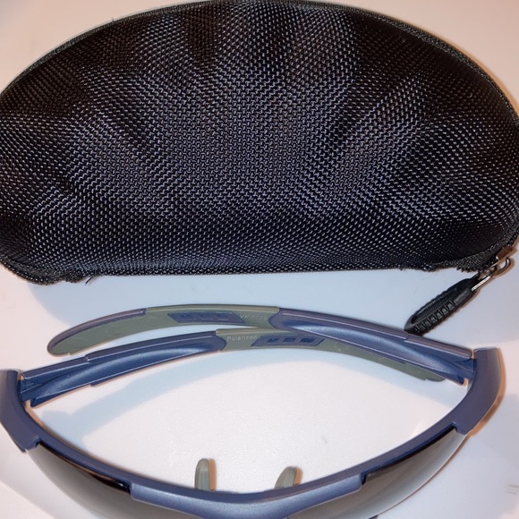 HULISLEM S1 Sport Polarized Sunglasses (Gray-Black) - Picture 6 of 8